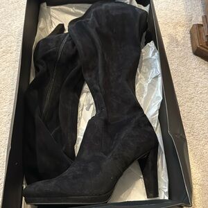 Tahari black suede boots 9.5